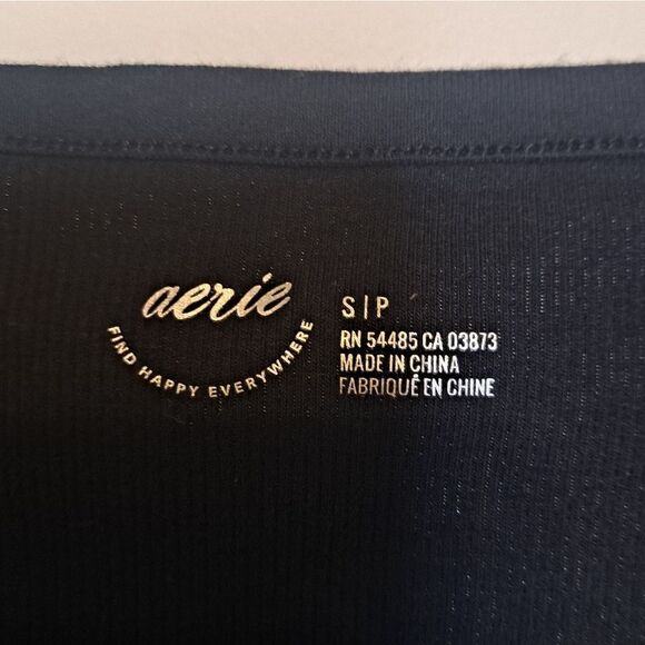 Aerie Short-Sleeve Henley Bodysuit NWOT Size Small Black - Picture 2 of 4